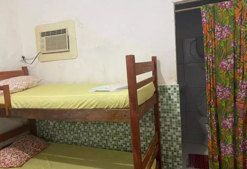 Capiba Hostel E Pousada