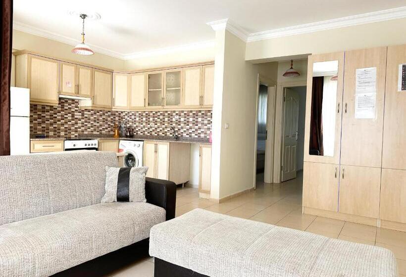 Club Deep Blue Tatil Köyü