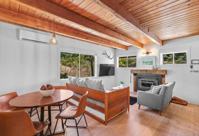 호텔 Basecamp Lodge