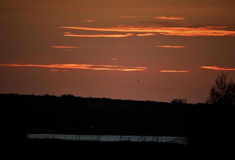 호텔 Casa Del Mar Ecodelfinazul