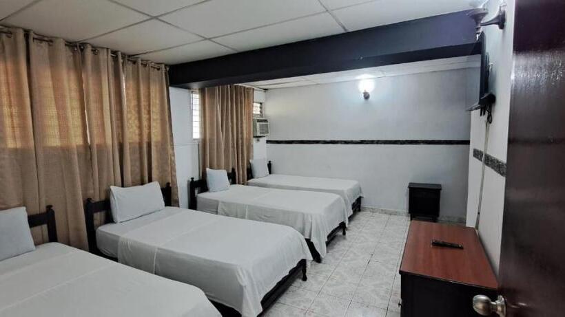 Hotel Era Occidental Sa David