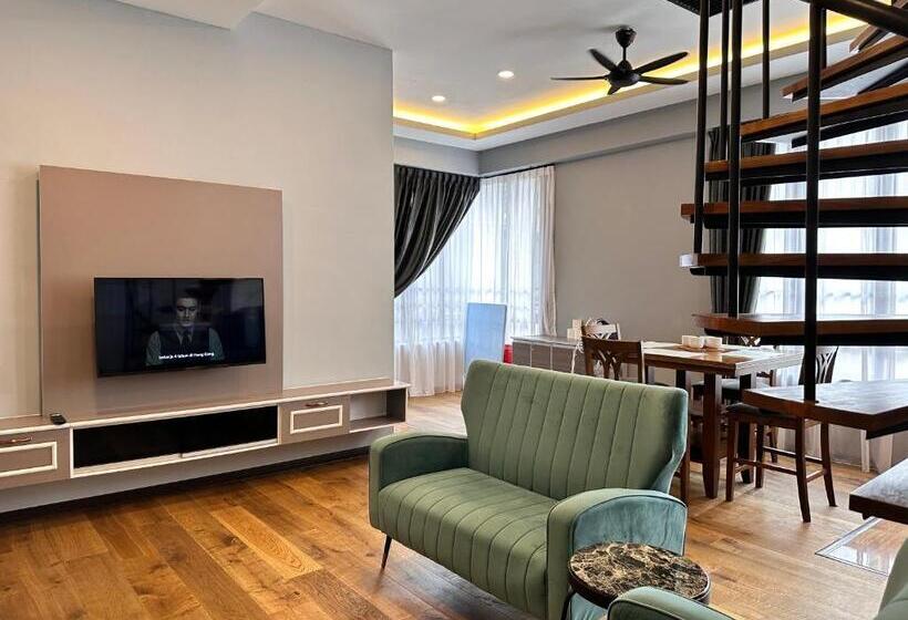 Hotel Lavie At Centrum