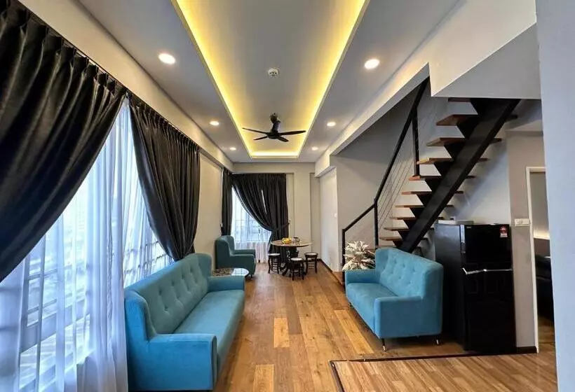 Hotelli Lavie At Centrum