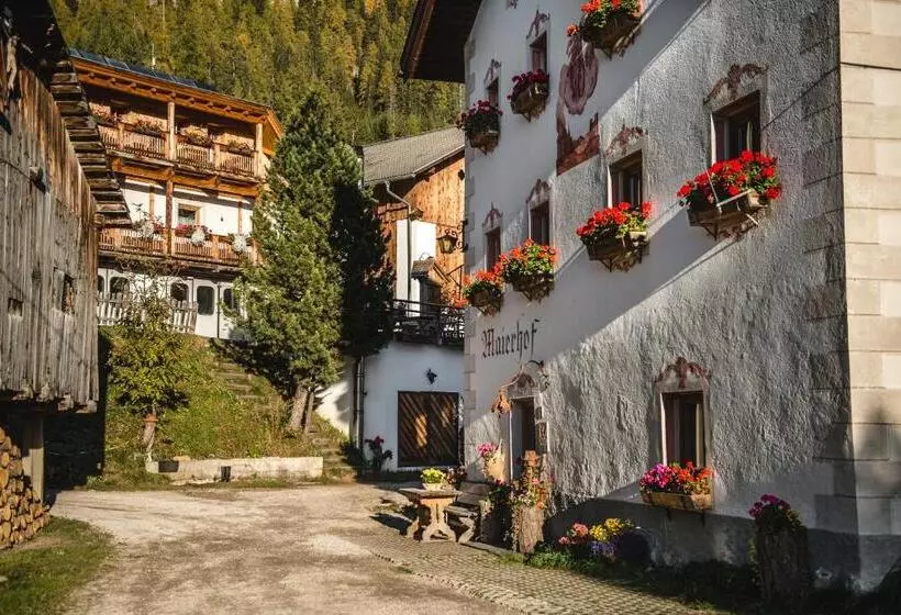 Hotelli Maierhof