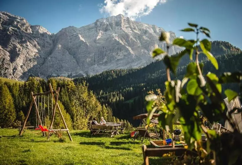 Hotelli Maierhof