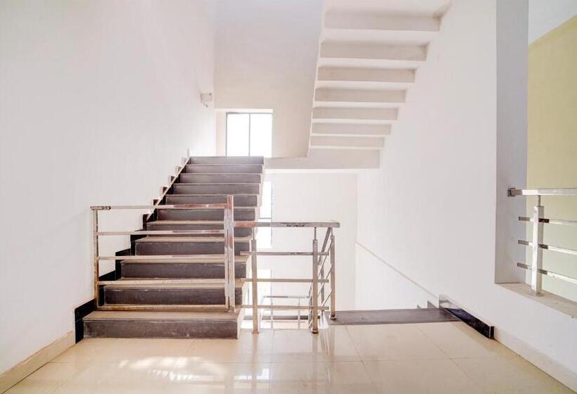 酒店 Oyo The Pm Palace