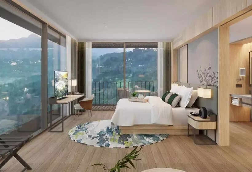 Hotelli The Suites By Royal Tulip Gunung Geulis Resort & Golf