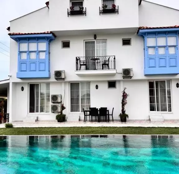 Hotelli Villa Egella