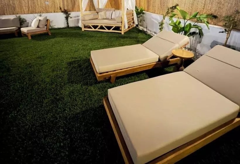 Hotelli Villa Egella