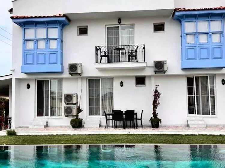 Hotelli Villa Egella