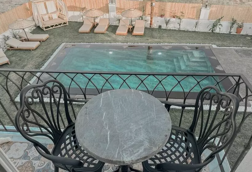 Hotelli Villa Egella