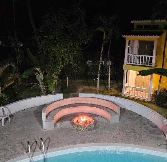 فندق Grand Village & Kite Club