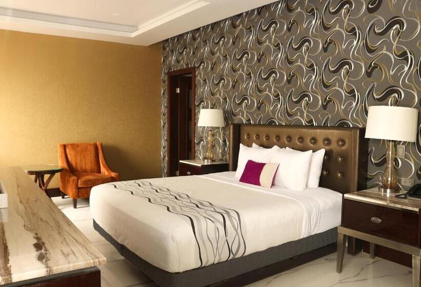 בית מלון כפרי West Plaza