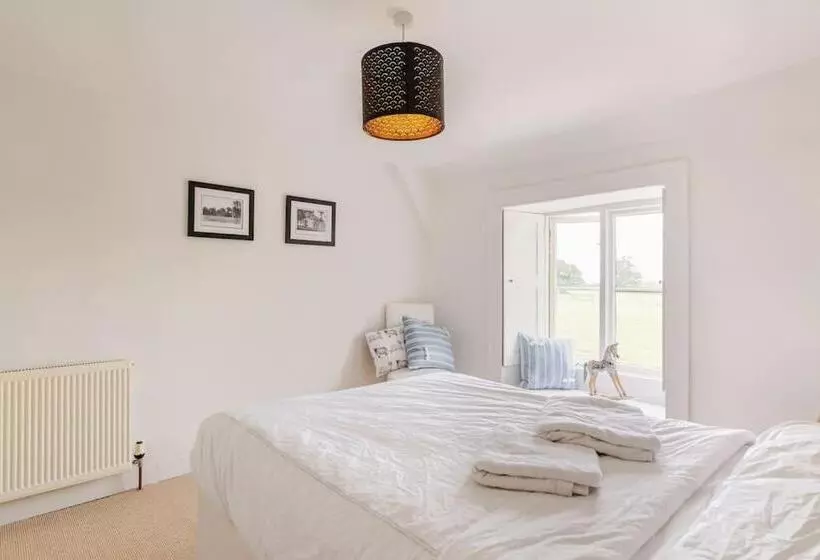 Majatalo Furzen Farmhouse