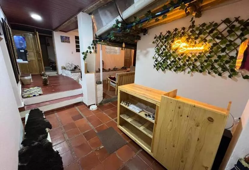 ペンション Güicani Hostel