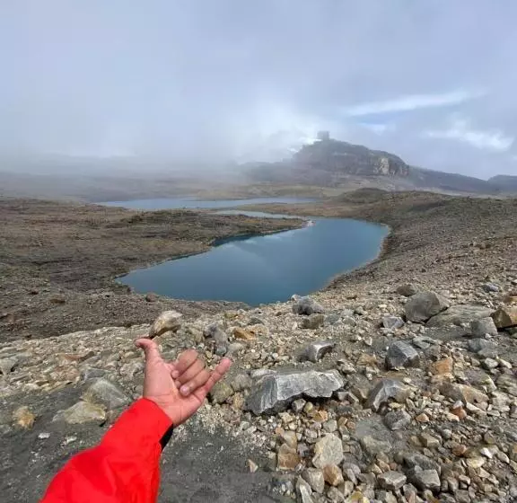 ペンション Güicani Hostel