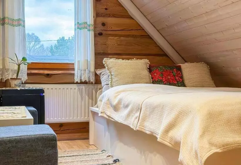 پانسیون Pirtelė Rykštelė