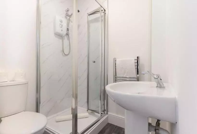 ペンション Suite #1   Central Location   Private Ensuite, Smart Tv, Fast Wifi And Free Parking   By Yoko Proper