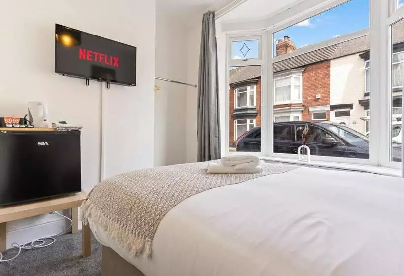 ペンション Suite #1   Central Location   Private Ensuite, Smart Tv, Fast Wifi And Free Parking   By Yoko Proper