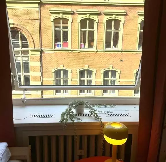 Retkeilymaja Budgetel  Kong Oscarsgate 22