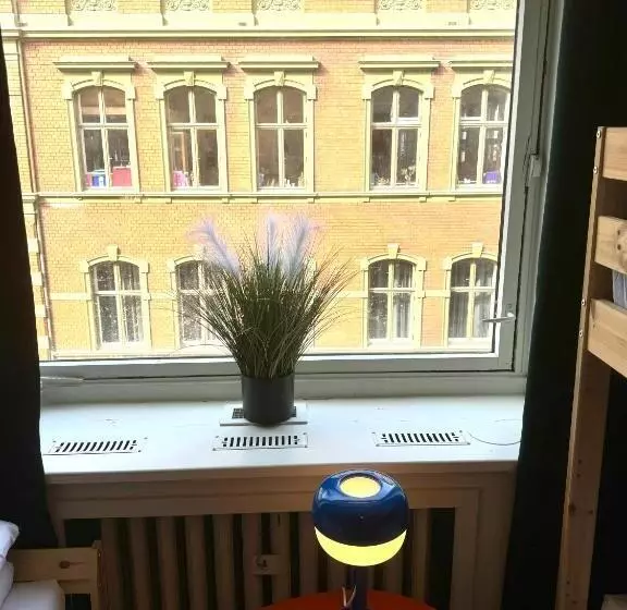 Retkeilymaja Budgetel  Kong Oscarsgate 22