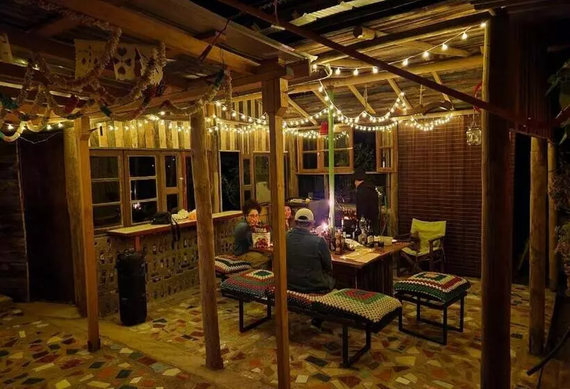 ユースホステル Hostal El Río