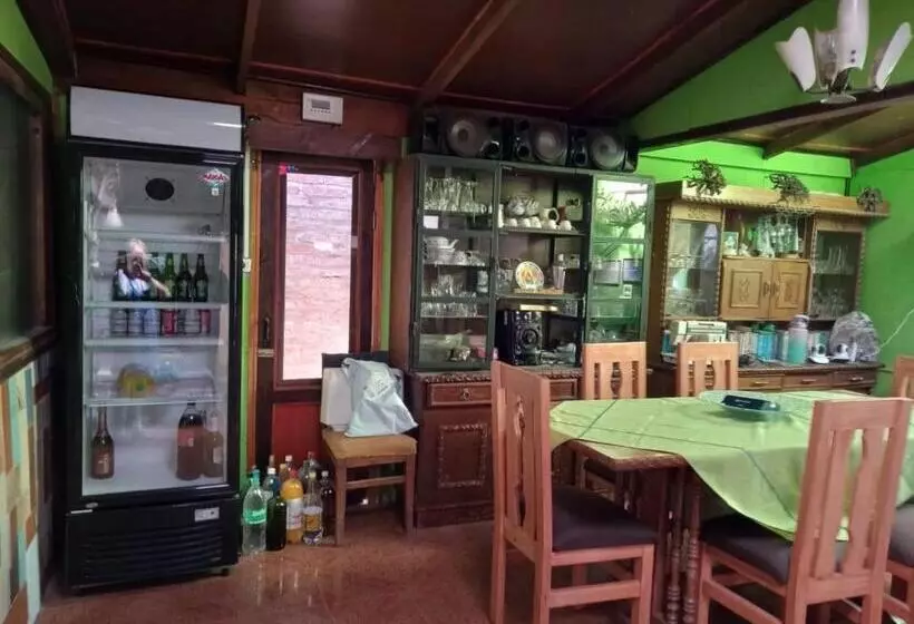 ユースホステル Hostal El Río