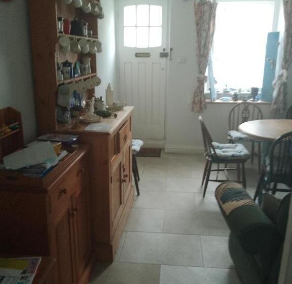 مبيت وإفطار 25 Clements Lane