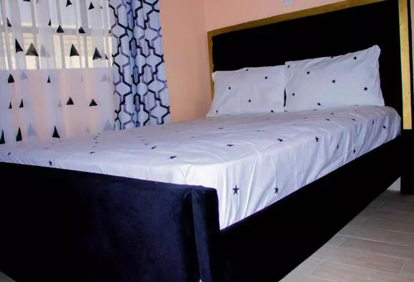 تختخواب و صبحانه Fridah S Place
