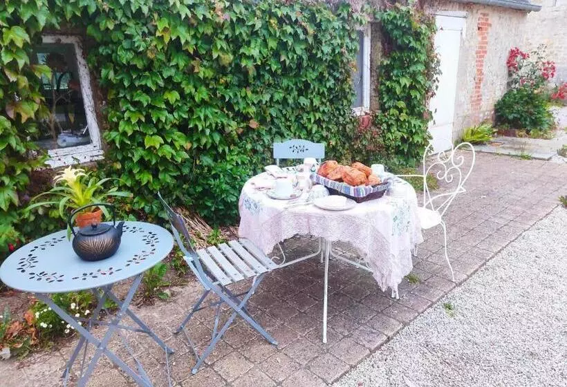 Aamiaismajoitus (B&B) Le Jardin Poulard