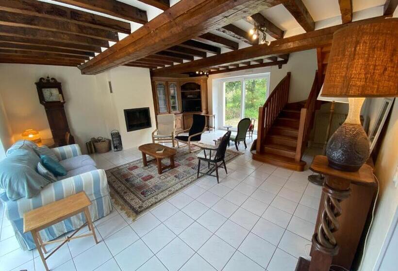 مبيت وإفطار Le Jardin Poulard