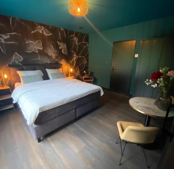 Bed and Breakfast The Lodge