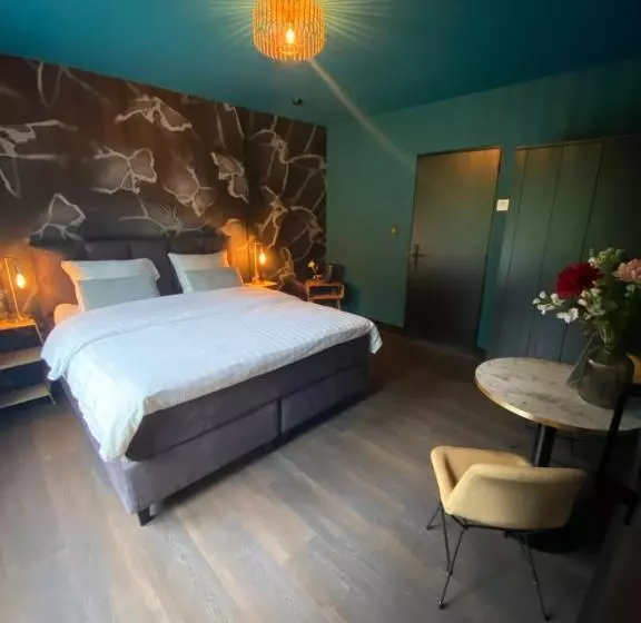 Aamiaismajoitus (B&B) The Lodge