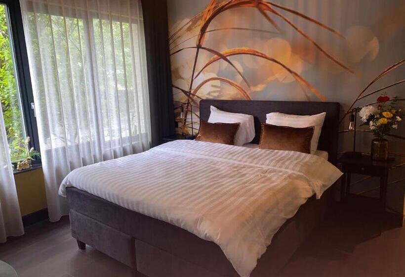 Bed and Breakfast The Lodge