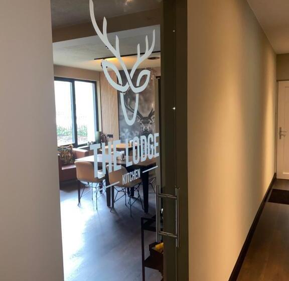 Bed and Breakfast The Lodge