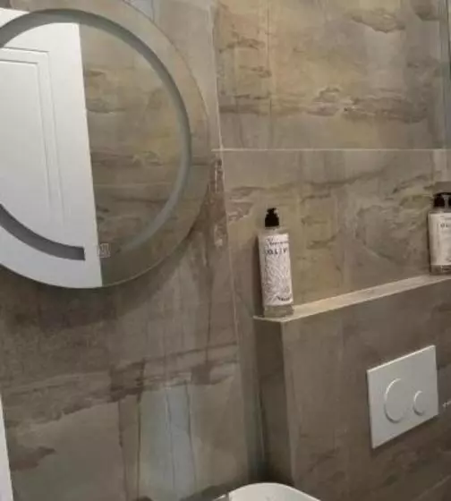 Aamiaismajoitus (B&B) Vila Mema