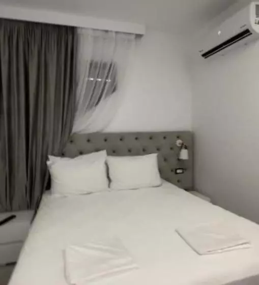 Aamiaismajoitus (B&B) Vila Mema