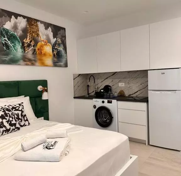 Aamiaismajoitus (B&B) Vila Mema