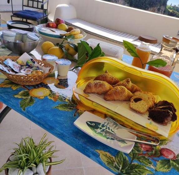 ベッドアンドブレックファースト Villa Nina La Torretta