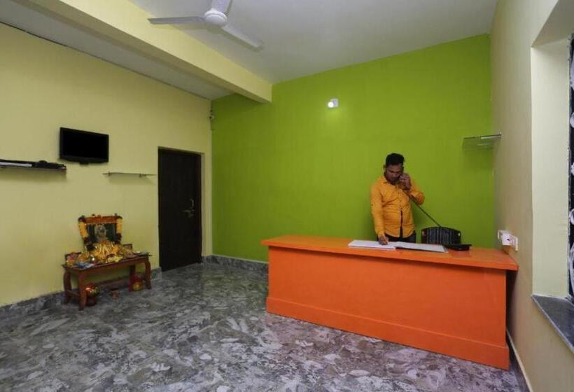 Goroomgo Hotel Moonlight Bhubaneswar Premium Quality Of Service Awarded