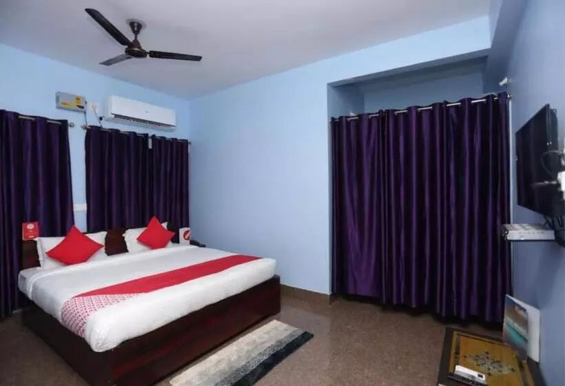 Goroomgo Hotel Moonlight Bhubaneswar   Premium Quality Of Service Awarded