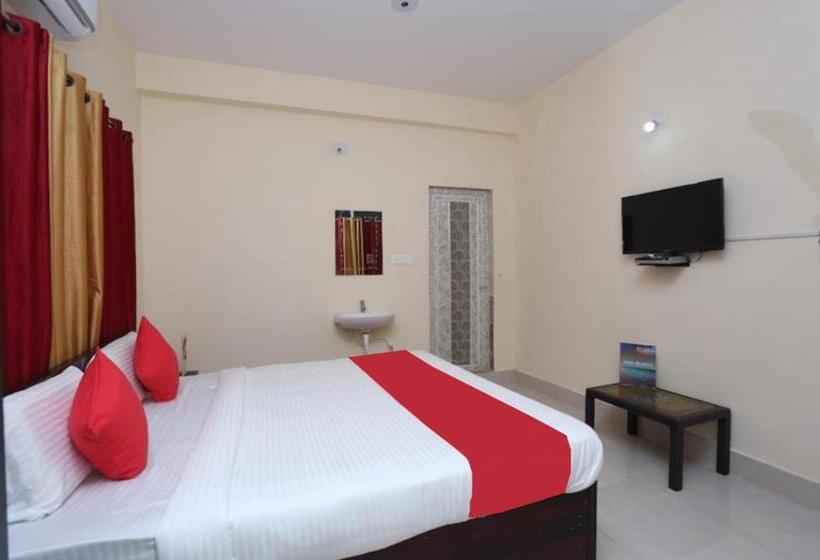 Goroomgo Hotel Moonlight Bhubaneswar Premium Quality Of Service Awarded