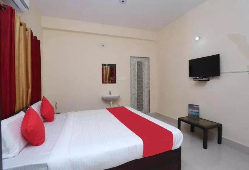Goroomgo Hotel Moonlight Bhubaneswar   Premium Quality Of Service Awarded