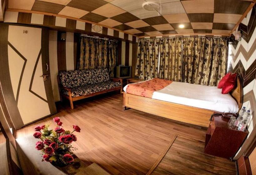 هتل Grg Broadway Anexy Darjeeling Near Chowk Bazar   Excellent Service Recommended & Couple Friendly