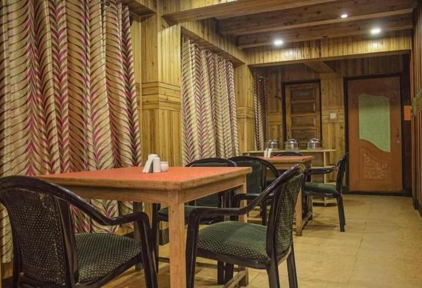 هتل Grg Broadway Anexy Darjeeling Near Chowk Bazar   Excellent Service Recommended & Couple Friendly