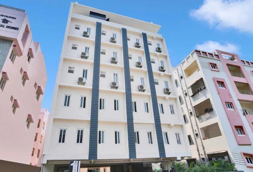 酒店 Iroomz Ikon Stay