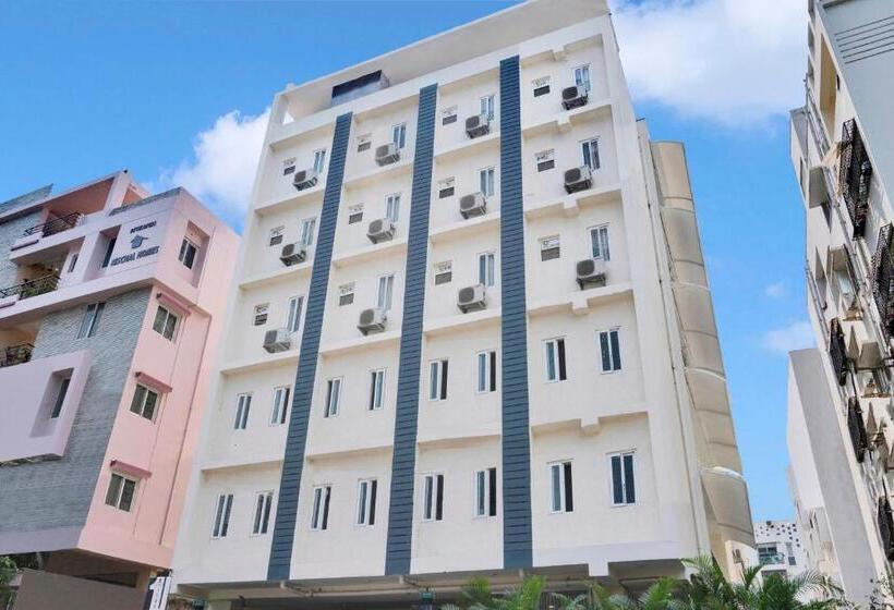 酒店 Iroomz Ikon Stay