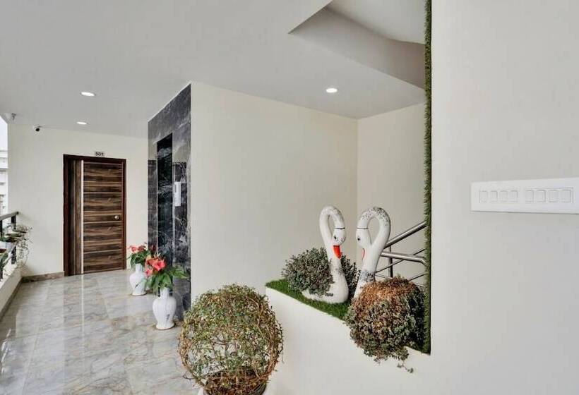 酒店 Iroomz Ikon Stay