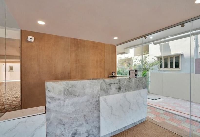 酒店 Iroomz Ikon Stay