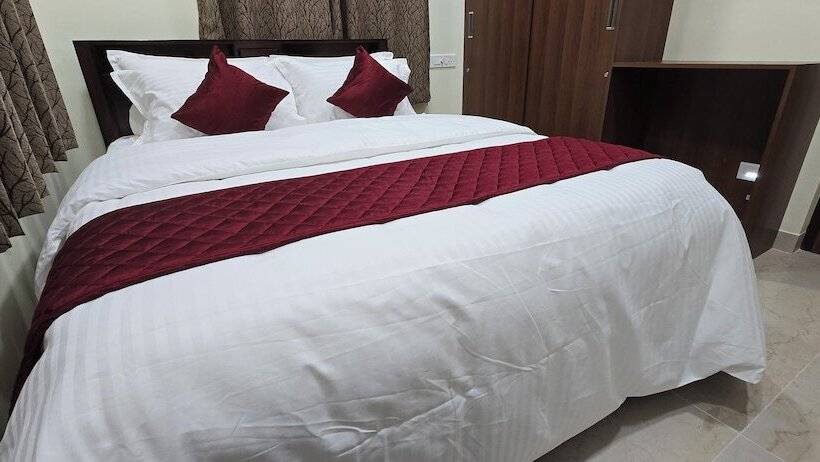 בית מלון כפרי Nj Residency